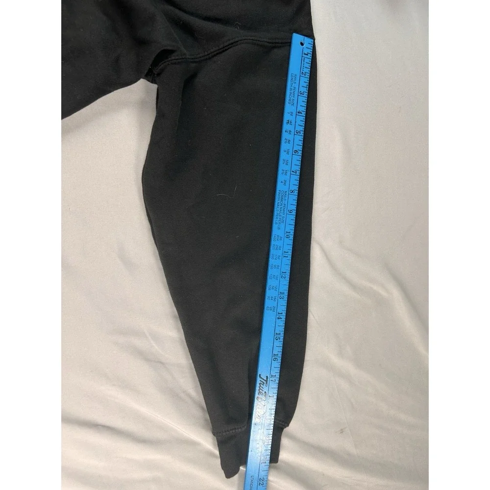 Levis product black